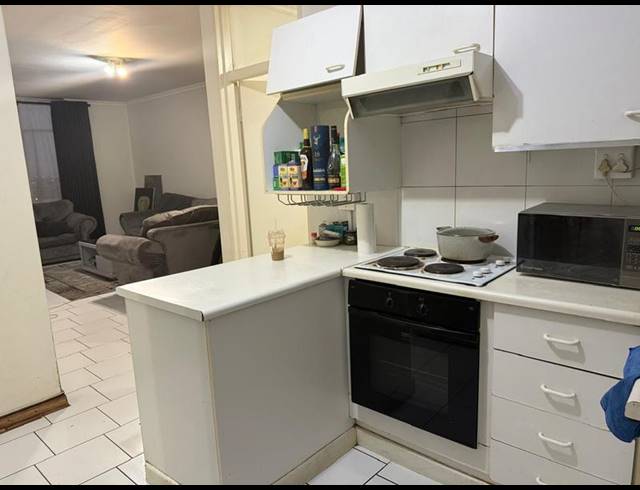 1 BEDROOM PROPERTY TO RENT IN BEDFORD GARDENS